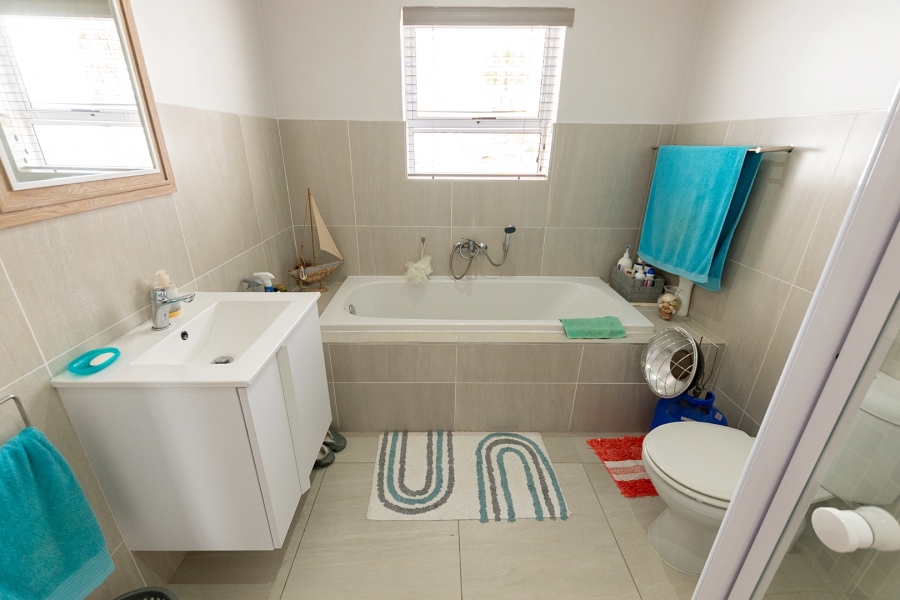 3 Bedroom Property for Sale in Lampiesbaai Western Cape
